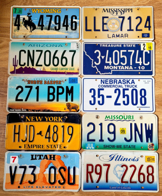 10 tablic rejestracyjnych z USA